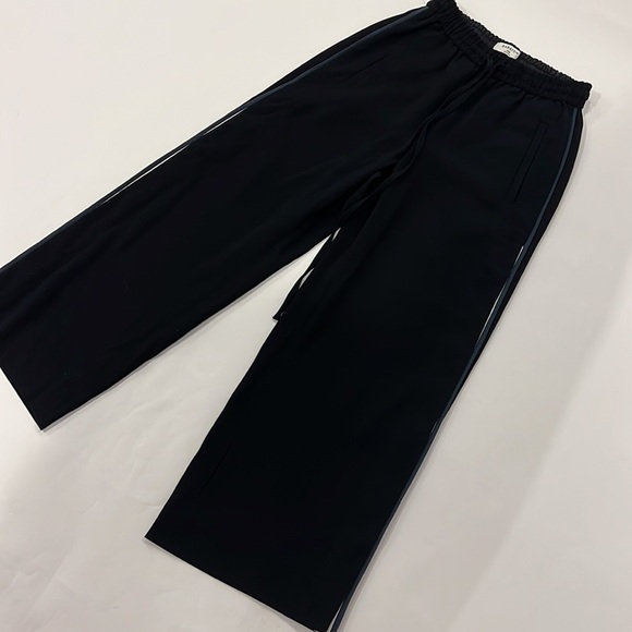 Aritzia Babaton Black with Green Strip Track Pants Size XXS - Picture 2 of 10